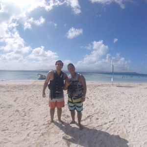 Meet your Posher, Carlos